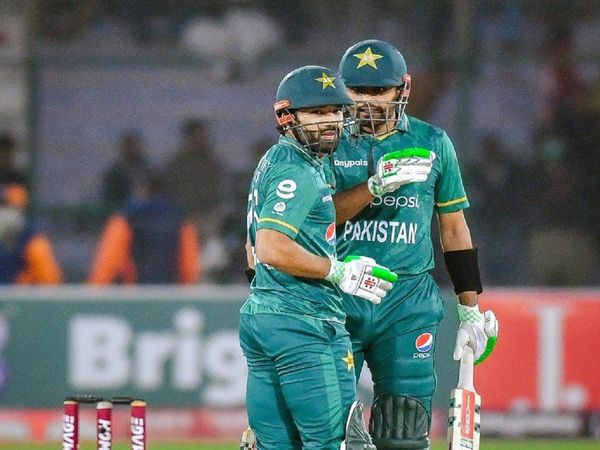 Babar-Azma-mohd-Rizwan