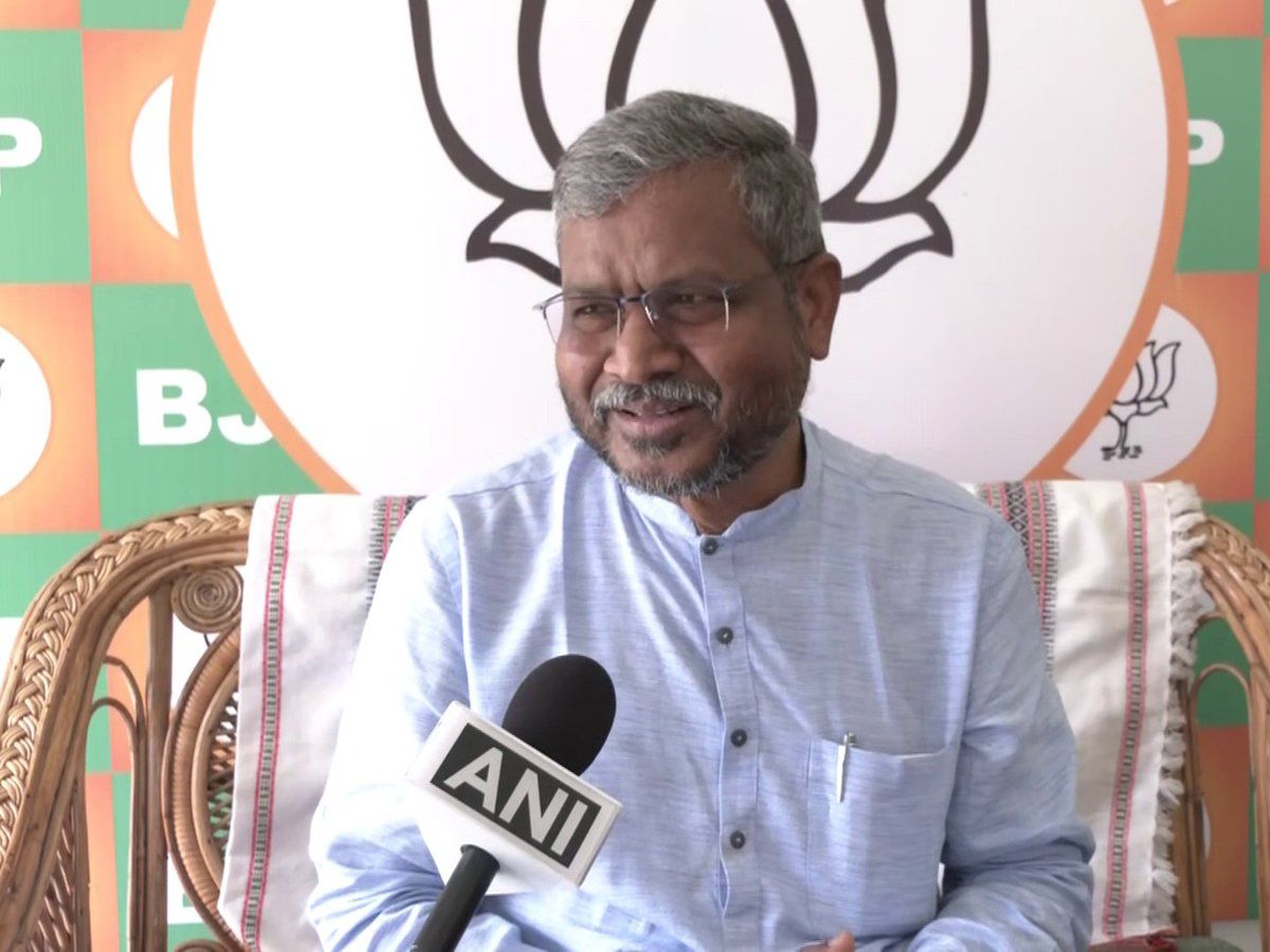 कब तक विधायकों को होटल में रखेंगे सीएम हेमंत सोरेन, बाहर आते ही भाग जाएंगे, झारखंड सियासी संकट पर बोले बाबूलाल मरांडी
