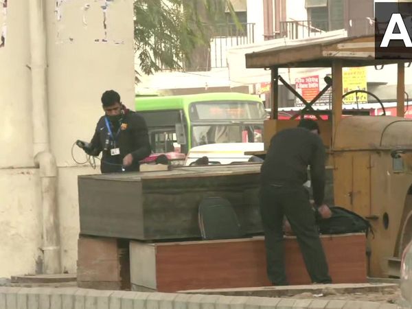 Two Unclaimed Bags found At Trilokpuri, BDS Team has been sent to the spot