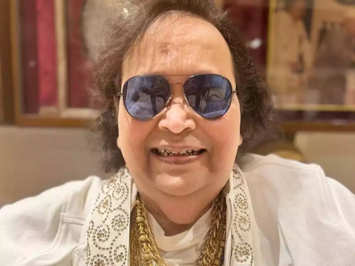 Bappi Lahiri funeral: आज नहीं होगा बप्पी लहरी का अंतिम संस्कार, परिवार को है बेटे बप्पा का इंतजार