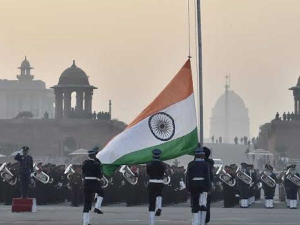Abide with Me: महात्मा गांधी का पसंदीदा भजन एक बार फिर बीटिंग रिट्रीट से हटाया गया