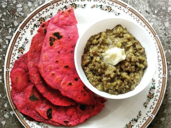 Beetroot stuffed paratha