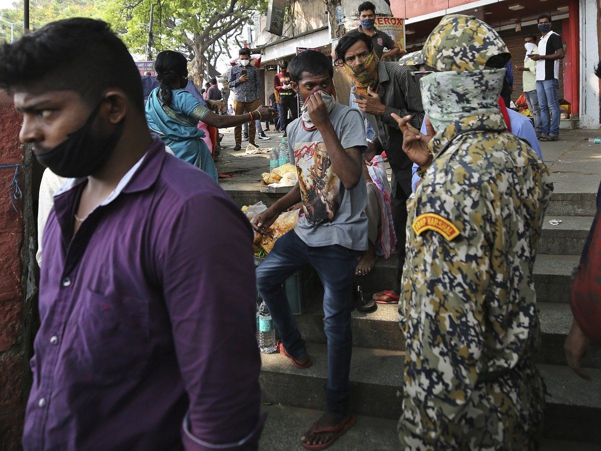 देश के 25% एक्टिव केस इन 10 जिलों में, पहले नंबर पर है ये डिस्ट्रिक्ट, बाकियों से काफी आगे