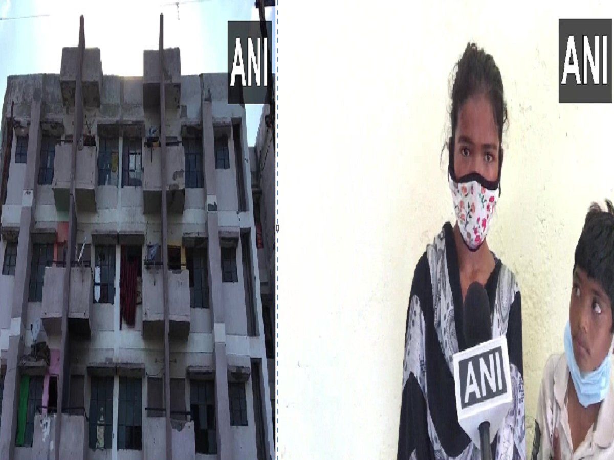 फुटपाथ में रहने वाली भारती दसवीं में लाई फर्स्ट डिवीजन, नगर निगम ने गिफ्ट में दिया फ्लैट