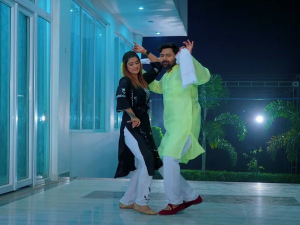 Samar Singh | Lal Lal Honthwa Se | लाल लाल होंठवा से | Akanksha Dubey | New Bhojpuri Song 2022