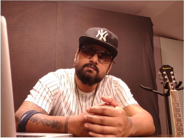  Bhojpuri Rapper Hiteshwar , Bhojpuri Rapper ke nam, Bhojpuri Rap song video, Bhojpuri Rap song list,  Bhojpuri Rapper, Bhojpuri Rap gane