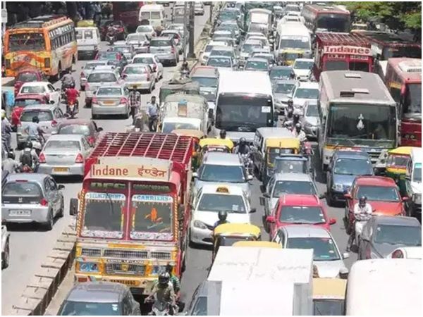 It is mandatory to fill the challan in Bhopal