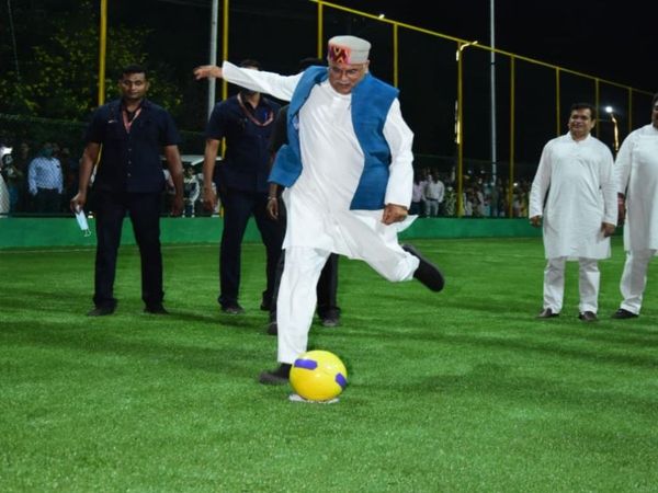 Chhattisgarh cm Bhupesh Baghel Play football photo goes viral
