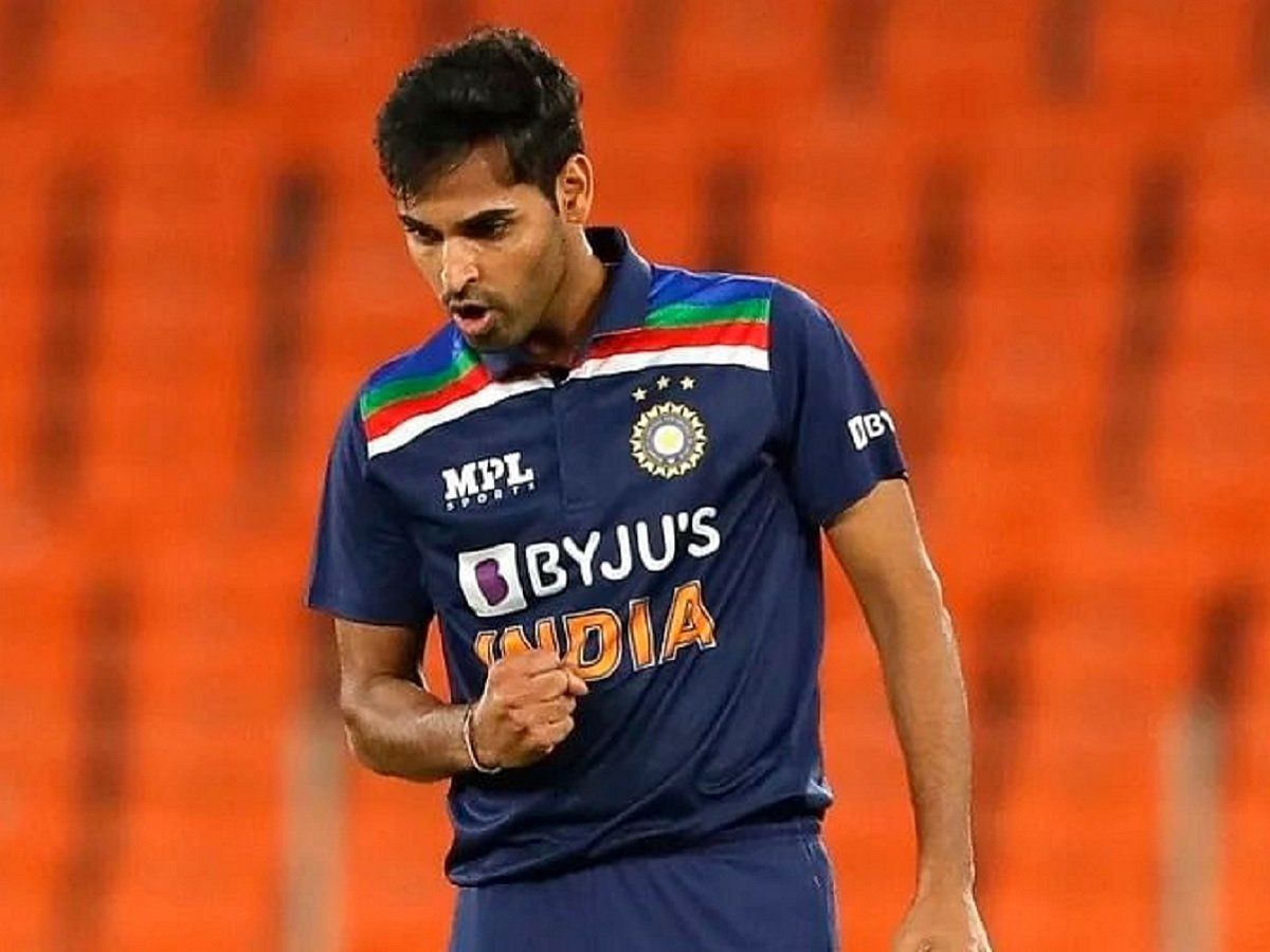 IND vs SL: भुवनेश्वर ने 'विकेटों के चौके' से बनाया बड़ा रिकॉर्ड, ये कारनामा अंजाम देने वाले बने पहले भारतीय