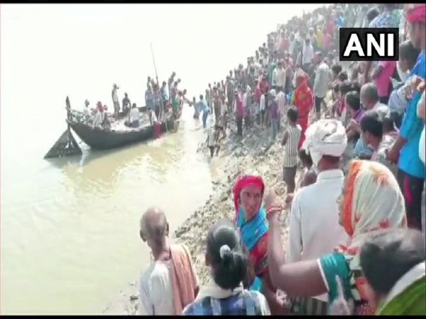 Bihar Several people missing after a boat capsized in Bhagalpur today