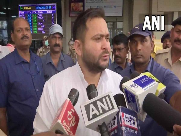 bihar Lalu Prasad and Nitish Kumar will meet Sonia Gandhi to unite the opposition says Tejashwi Yadav