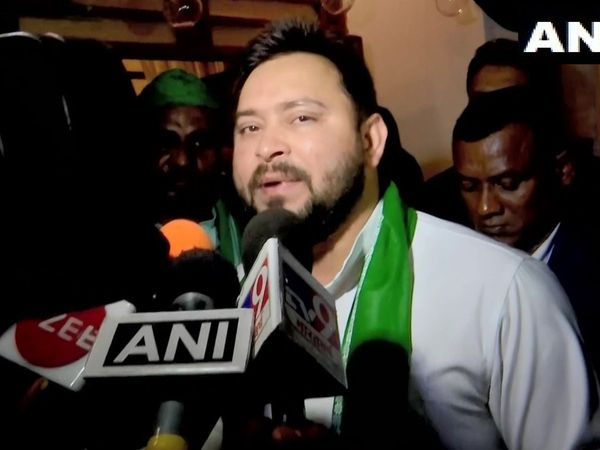 Tejashwi Yadav asked- PM tell, what happened to 2 crore jobs, 15 lakh rupees and smart city