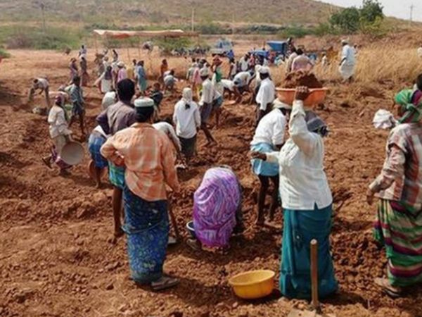 large number of IAS from Bihar yet state is known as backward 