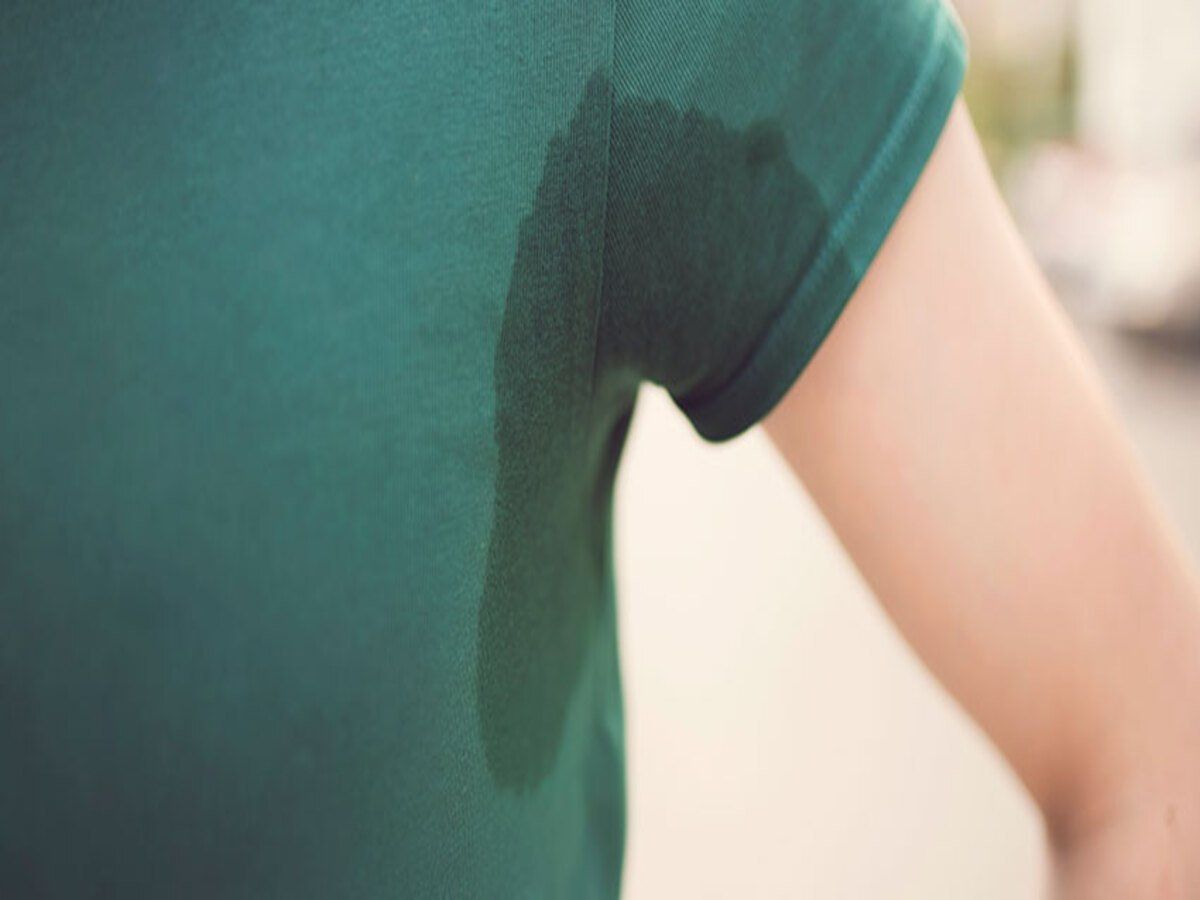 Home Remedies For Reducing Body Odors: पसीने की बदबू कर रही है शर्मिंदा? इन आसान टिप्स से दूर होगी परेशानी