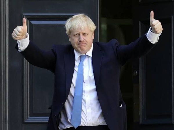 UK Prime Minister, Boris Johnso, hospital, coronavirus 