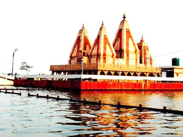 Brahma Sarovar Kurukshetra