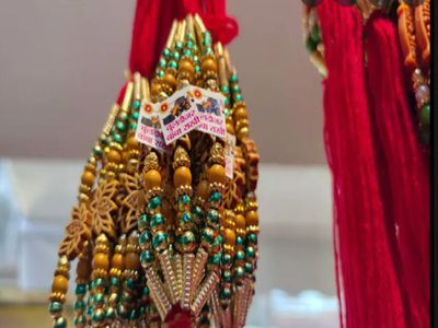 Bulldozer Baba Rakhi is being sold on Raksha Bandhan in Uttar pradesh Bulldozer Baba Rakhi is being sold on Raksha Bandhan in Uttar pradesh