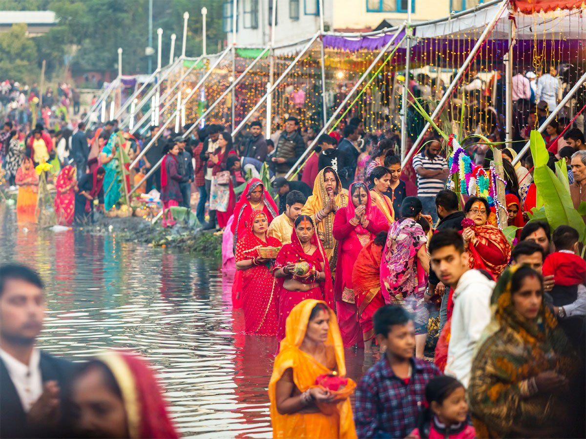 Public holiday in UP on November 10 on Chhath Puja CM Yogi gave