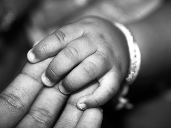 Child died falling from 12th floor in Greater Noida West UP