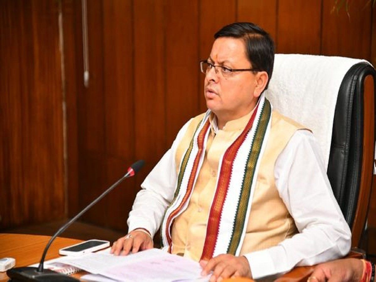 Uttarakhand: CM धामी ने की वनाग्नि रोकथाम को लेकर समीक्षा बैठक, शीतलाखेत मॉडल की हुई तारीफ
