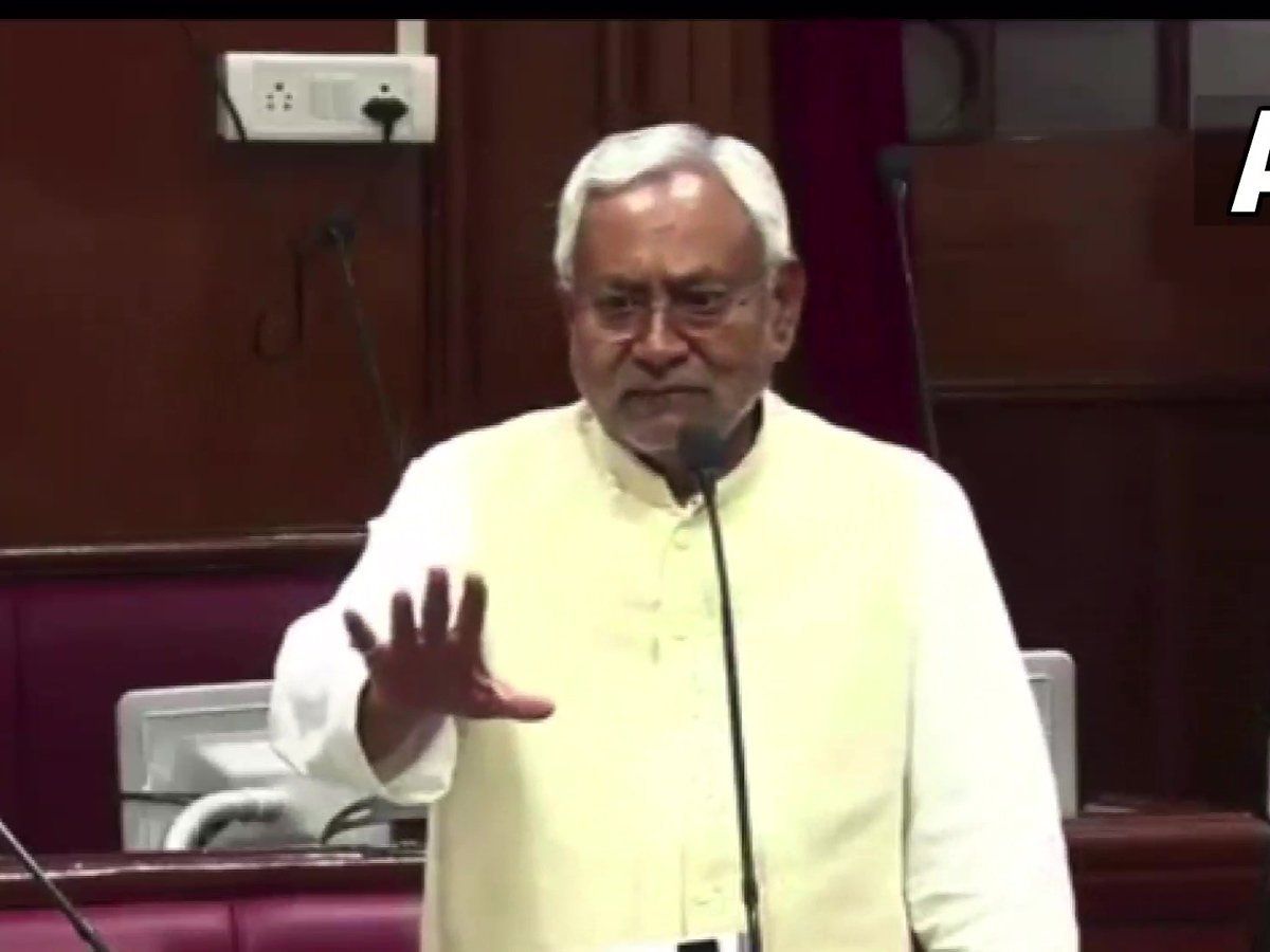 बिहार: नालंदा में CM नीतीश कुमार के जनसभा स्थल के पास फेंका गया बम, पुलिस ने एक शख्स को पकड़ा