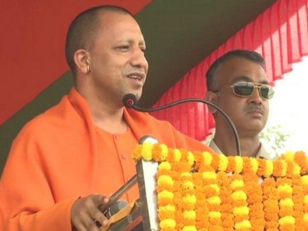 राम मंदिर के निर्माण के लिए हर कोई 11 रु. और 1-1 ईंट दान दें