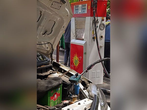 CNG price hiked by Rs 2 per kg in Delhi NCR