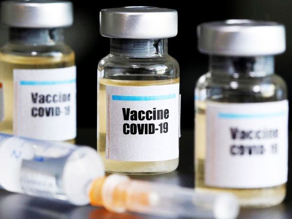 Who will first be injected with the Covid-19 vaccine?