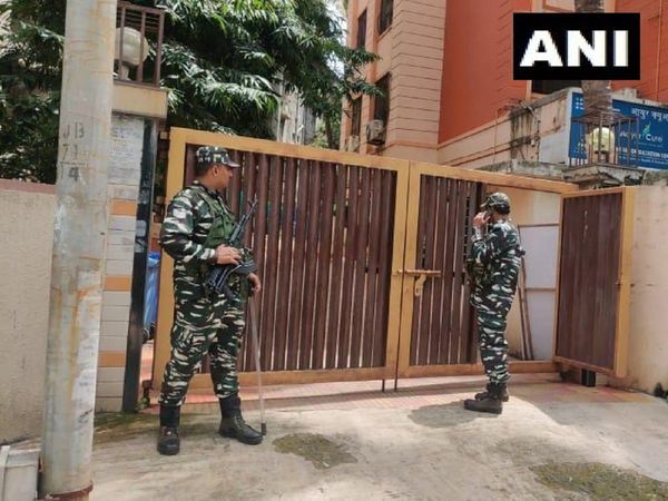 Central government provided Y+ category armed CRPF security cover to 15 rebel Shiv Sena MLAs