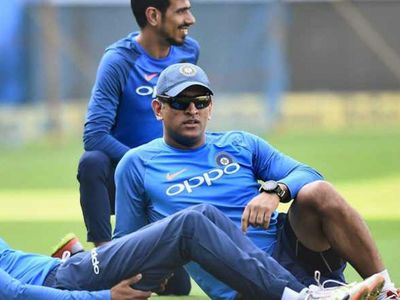 Yuzvendra Chahal and MS Dhoni Yuzvendra Chahal and MS Dhoni