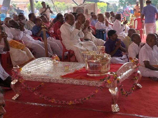 Baba Vishwanath will rest on a 25 kg silver bed a devotee of South India donated
