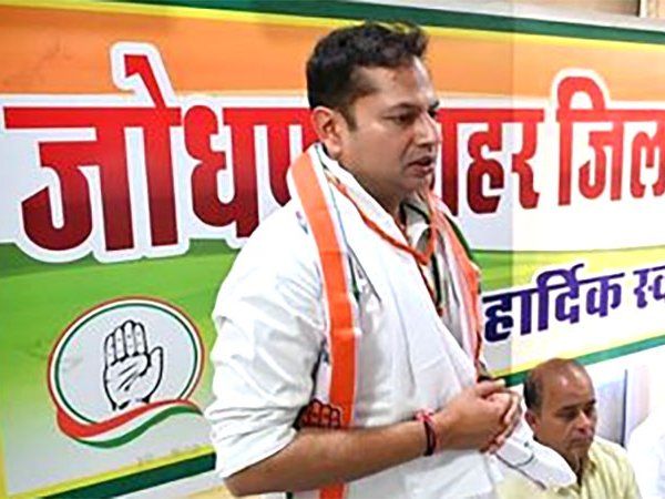 Cheating case on Vaibhav Gehlot