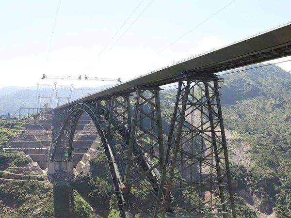 World highest arch of Chenab bridge ready people celebrated by waving firecrackers and tricolor