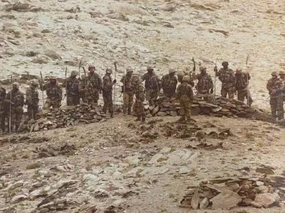Chinese troops carried rods, spears and clubs in aggressive approach towards Indian post