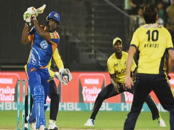 Chris-Gayle-Batting-PSL