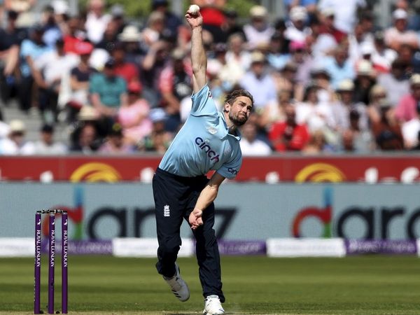 Chris Woakes bowling against Sri Lanka in First ODI at Chester-le-Street