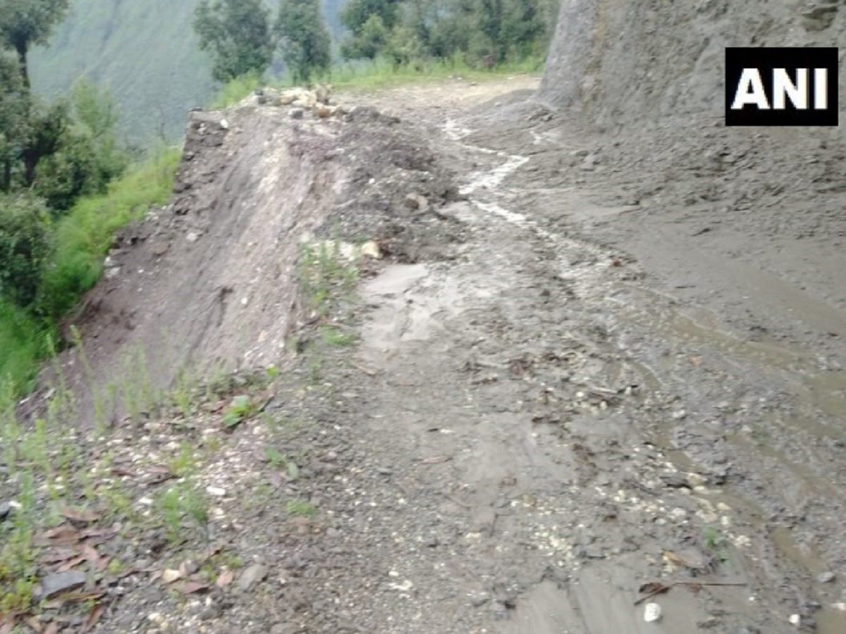 Uttarakhand: पिथौरागढ़ में बादल फटने से 3 की मौत, कई लापता, बचाव-राहत कार्य जारी