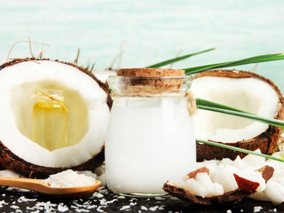 Coconut Oil Face Pack: how to remove sun tan with coconut oil face pack -  Coconut Oil Face Pack: टैन स्किन को दूर कर त्वचा को बनाएं जवां और कोमल, ऐसे  बनाएं