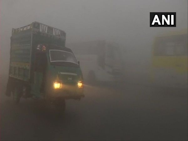 Delhi Minimum temperature of 1.6 degrees Celsius recorded at Safdarjung observatory in Delhi today