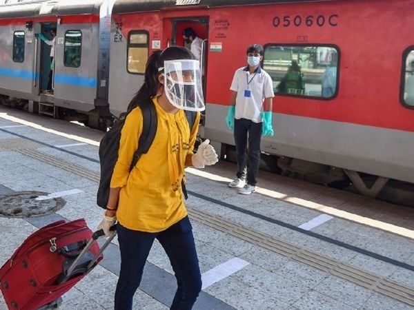 यात्रियों के लिए गुड न्यूज, 14 फरवरी से सभी ट्रेनों में फिर से शुरू हो रही है ये सेवा