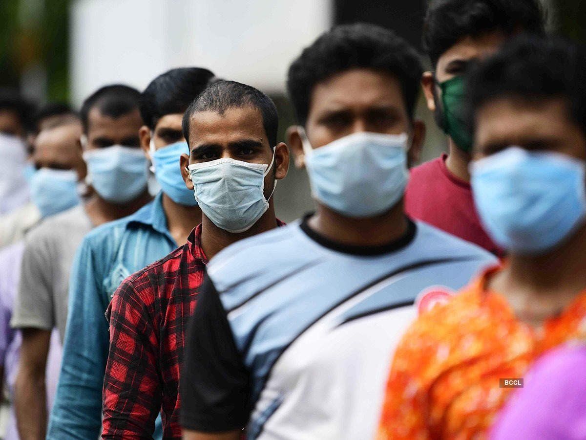 Delhi: ट्रेन, बस या फ्लाइट से दिल्ली पहुंचने वाले हर व्यक्ति को 7 दिन का क्वारंटाइन जरूरी