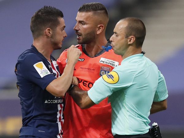 Refree to decide penalty for players violating Corona rules