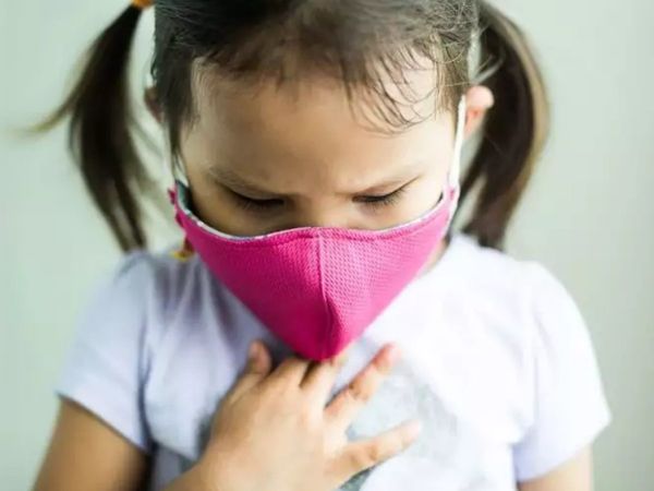 how do you know if a child has covid, what are the covid 19 symptoms in a child, bachcho mein corona ke lakshan hindi mein,छोटे बच्‍चों में कोरोना वायरस के लक्षण बताइए, बच्चों में कोविड 19 के लक्षण