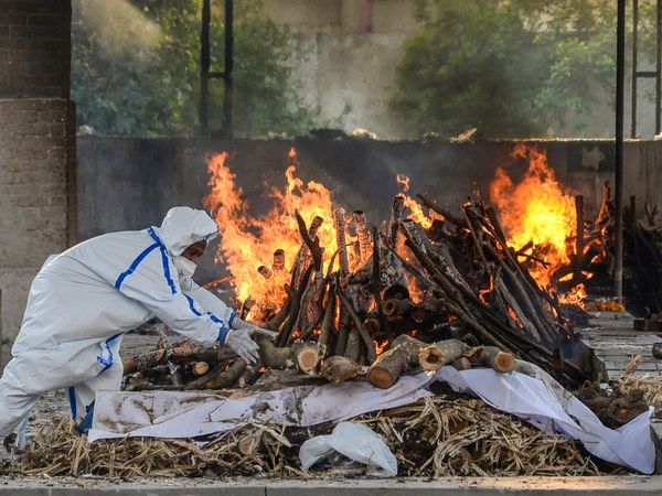 Humanity over religion! Muslim woman cremated elderly Hindu man in Kolhapur