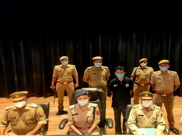 noida police revealed porn revenge Case accused was Ex boyfriend arrested from west bengal