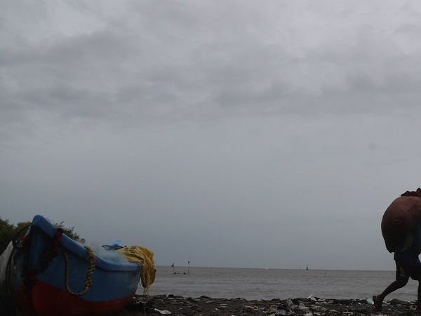 Nisarg cyclone helpline number