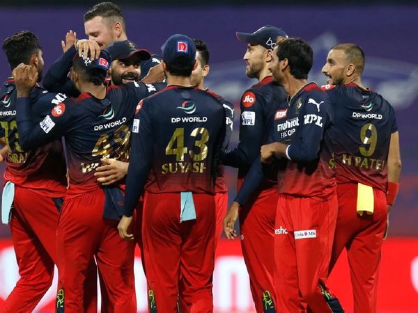 Delhi Capitals vs Royal Challengers Bangalore live score