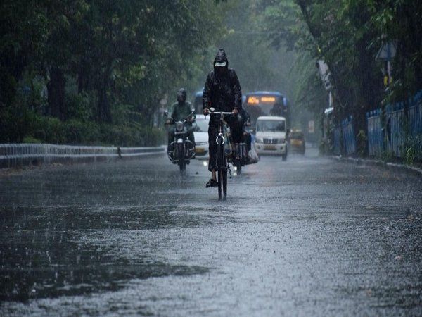 DELHI WEATHER FORECAST TODAY