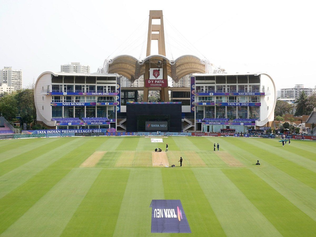 Aaj ke IPL match ki Pitch Report IPL 2022 LSG vs DC DY Patil Stadium