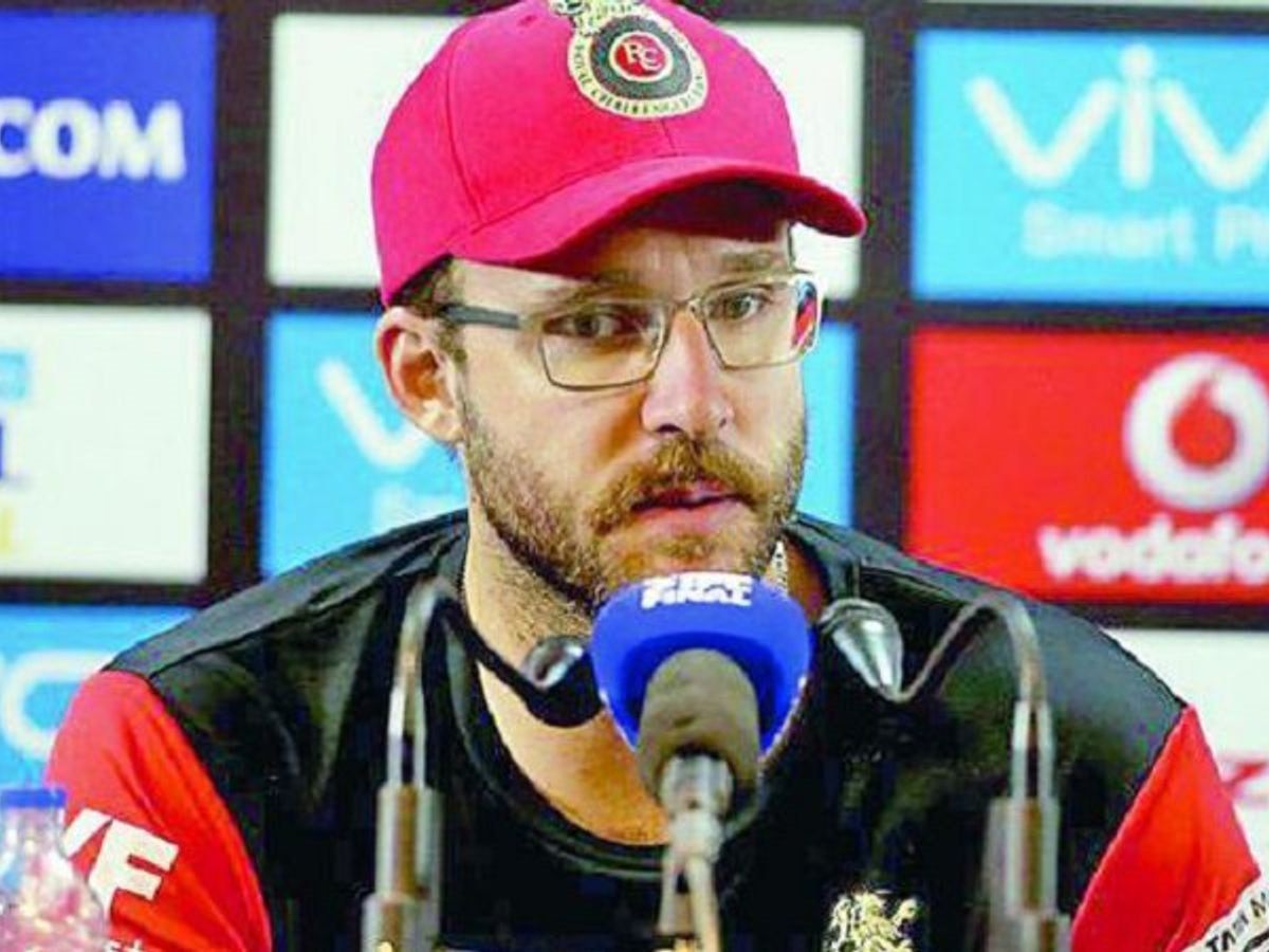 'पर्दे के पीछे काफी कुछ चल रहा है, IPL 2022 में एक ही टीम से खेलते दिख सकते हैं ये दो भारतीय'- विटोरी का बड़ा दावा